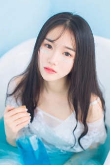撑开乖女H
